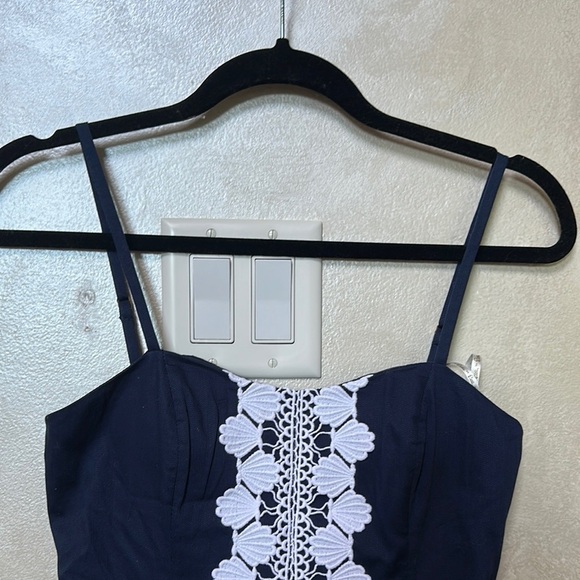 NWT Lilly Pulitzer Blue and White Sheath Mini Dress Spaghetti Straps sz 00 - Picture 2 of 8